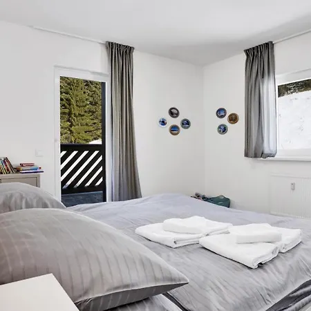 Krusnohorske Strane Apartment