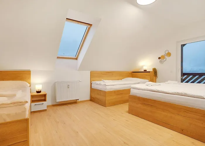 Krusnohorske Strane Apartament *
